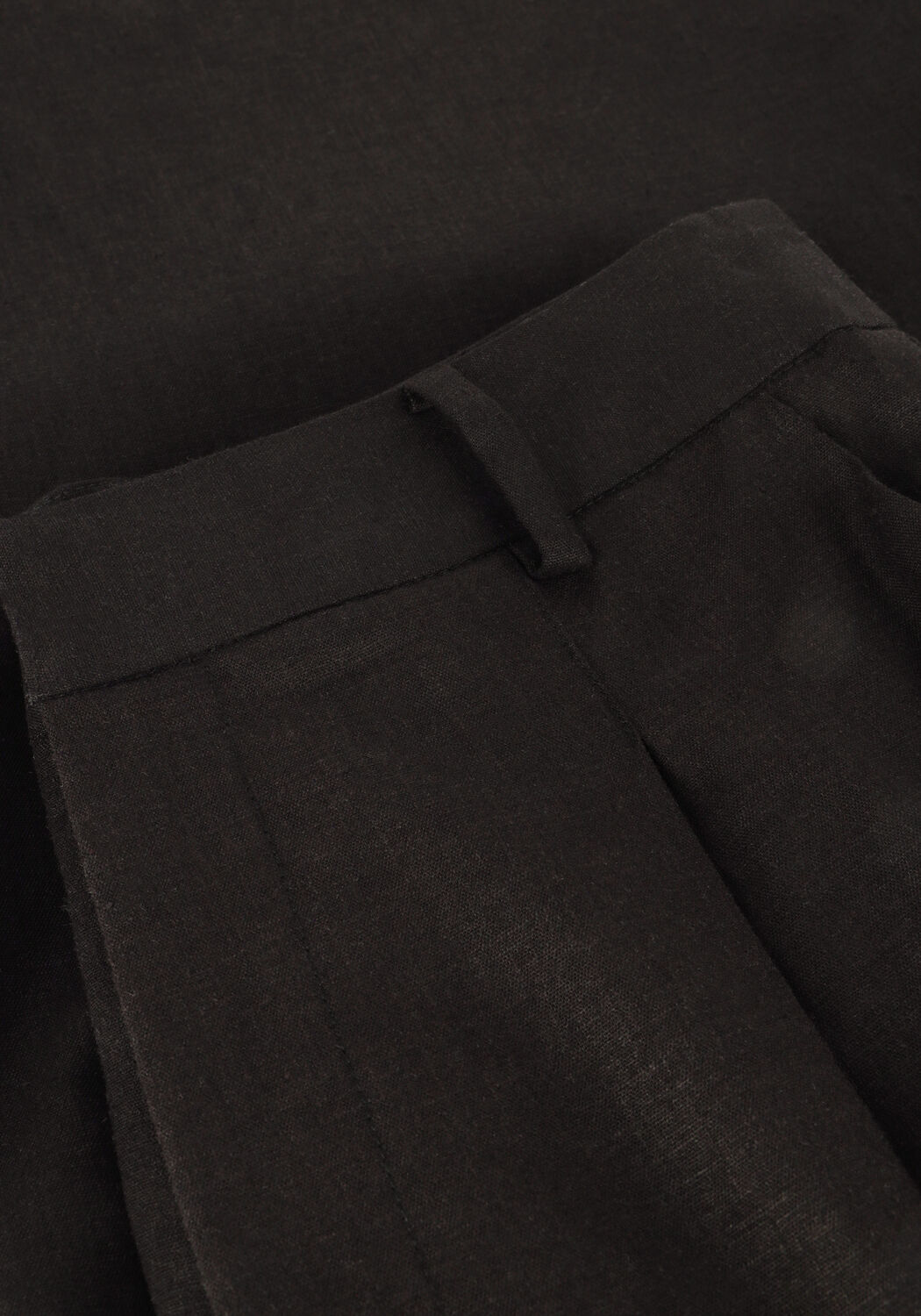 Zwarte GESTUZ Pantalon ELARAHGZ LINEN HW PANTS - large