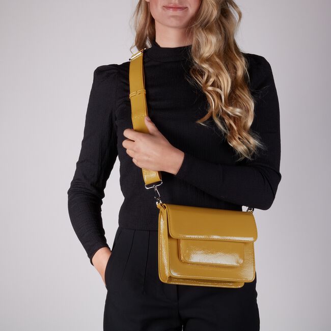 Gele HVISK Schoudertas CAYMAN POCKET Gele HVISK Schoudertas CAYMAN POCKET - large