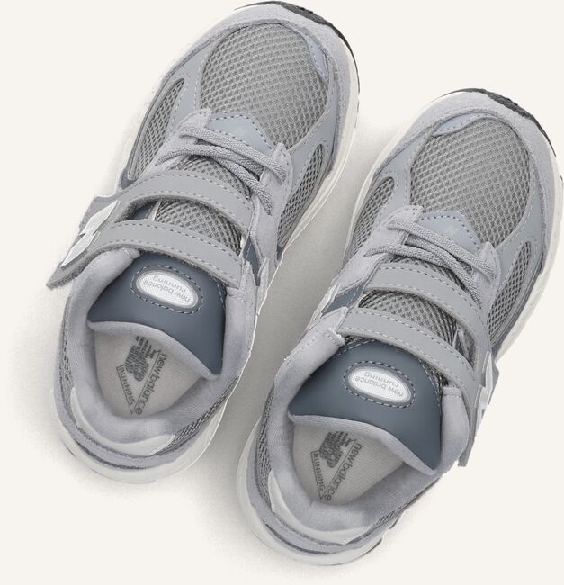 Grijze NEW BALANCE Lage sneakers 2002 Grijze NEW BALANCE Lage sneakers 2002 - large
