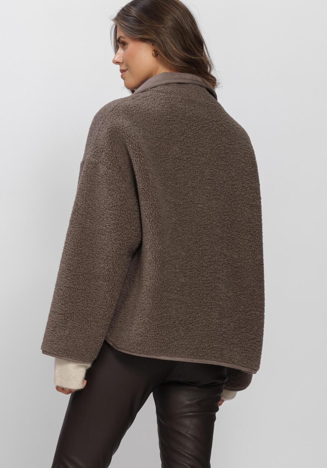 Bruine KNIT-TED Jassen JILL JACKET - large