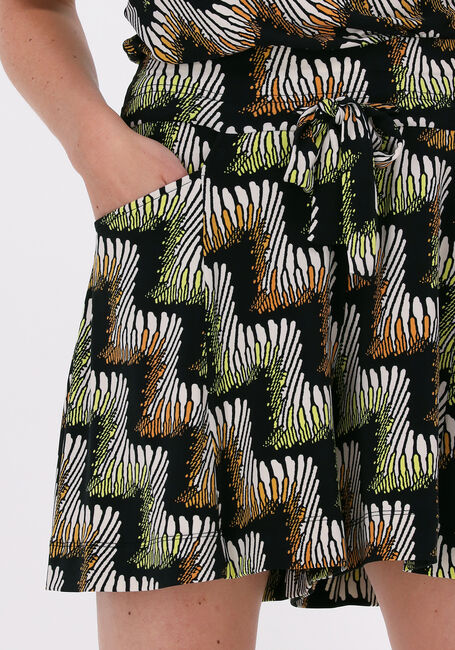 Zwarte VANILIA Broeken RETRO ZIGZAG SHORT - large