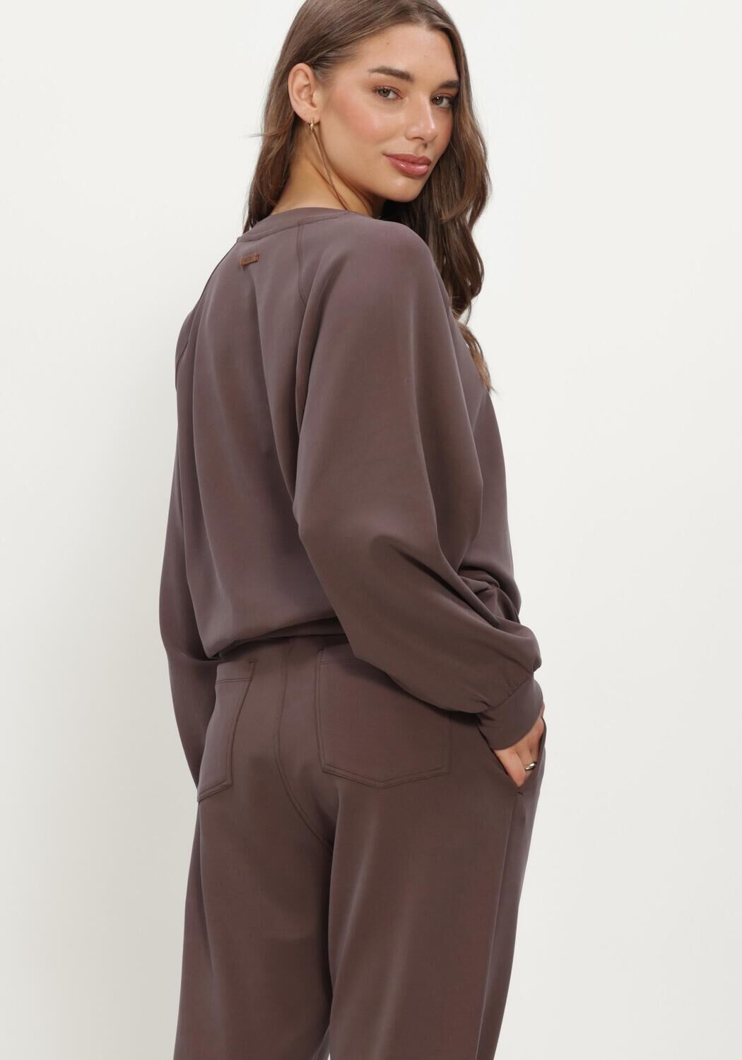Bruine MOSCOW Trui 66-04-ROMY - large