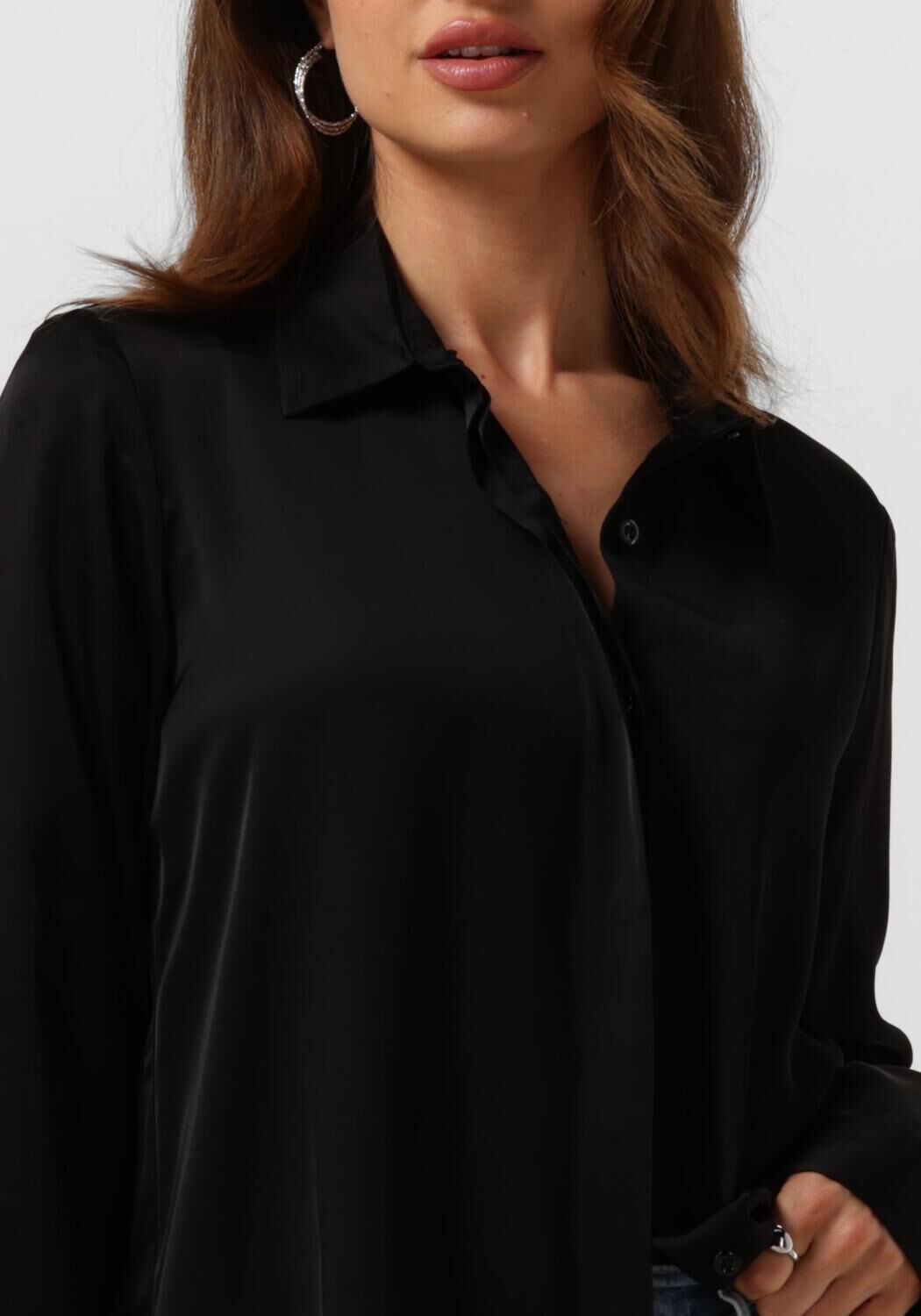 RESORT FINEST Dames Blouses Blouse Zwart