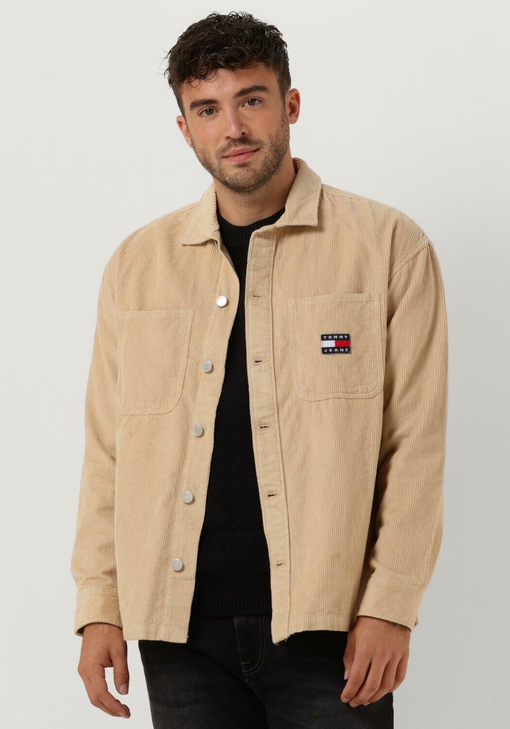 Beige TOMMY JEANS Overshirt TJM CHUNKY CORD OVERSHIRT Omoda