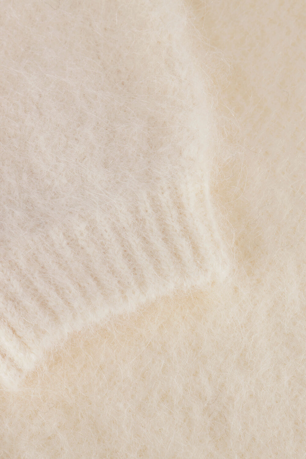 Creme GESTUZ Trui SABIGZ SHORT PULLOVER - large