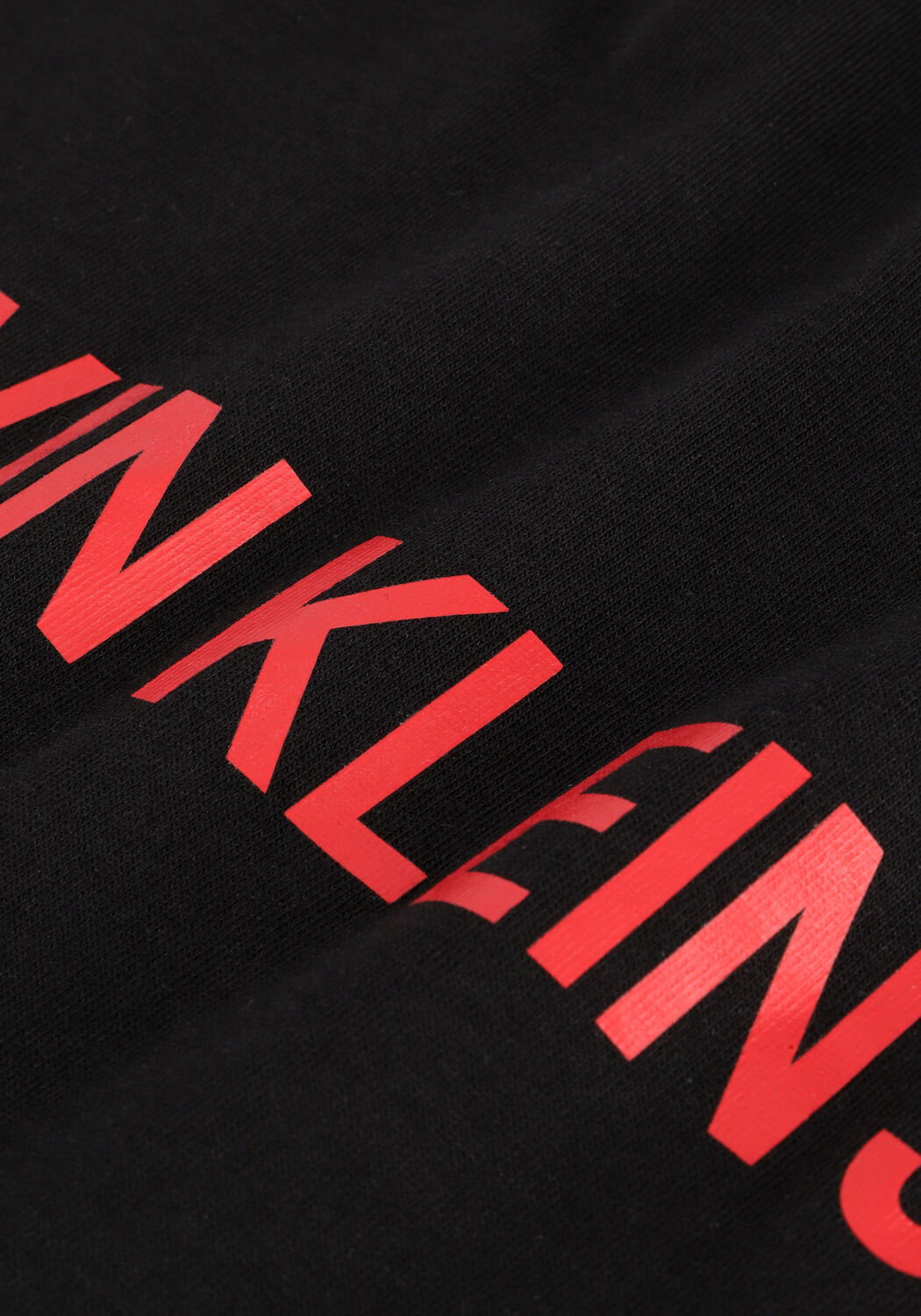 Zwarte CALVIN KLEIN T-shirt INSTITUTIONAL LOGO SLIM SS TEE - large