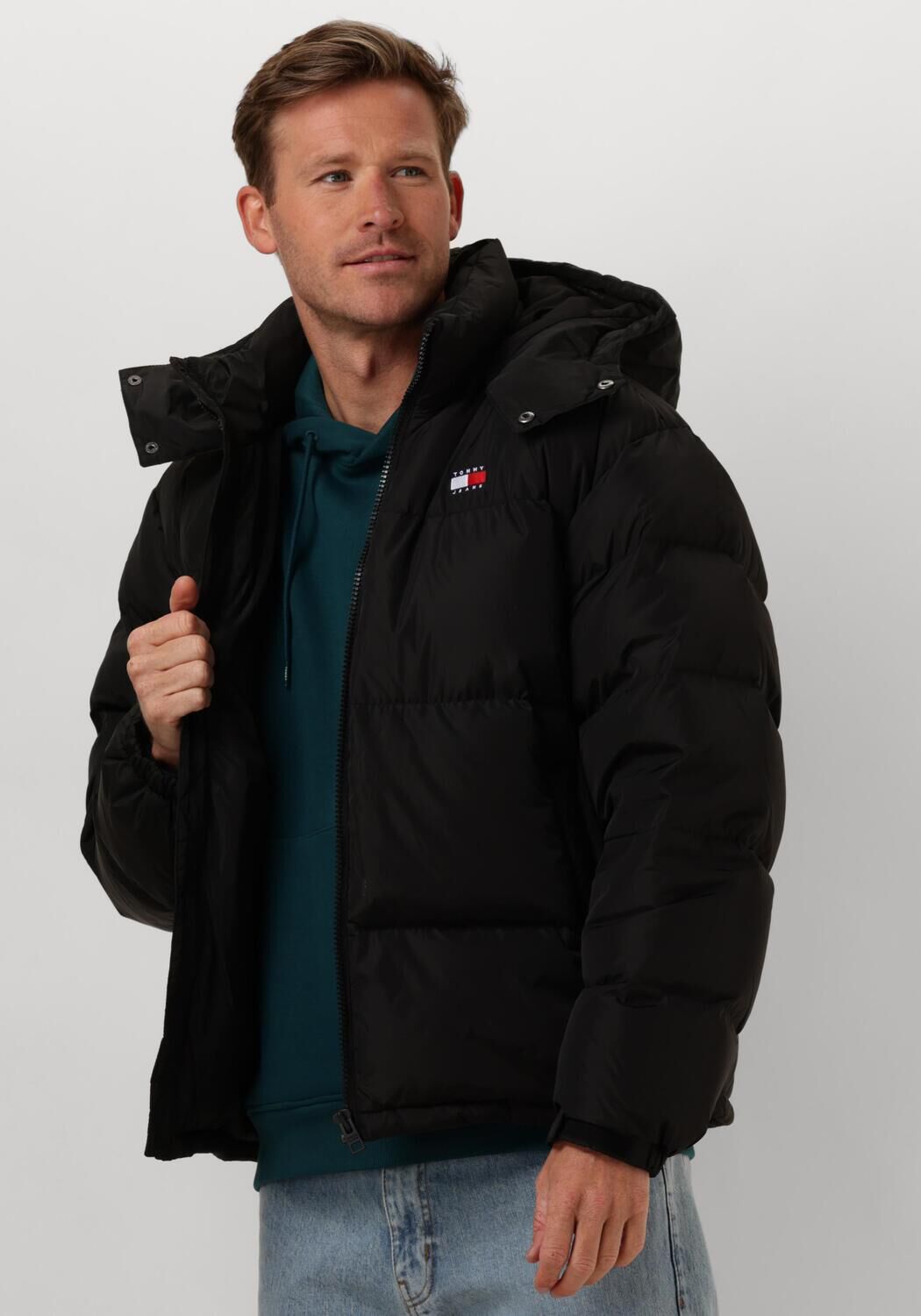 Tommy Jeans Zwarte Gerecyclede Polyester Jas Herfst Winter Collectie Black Heren