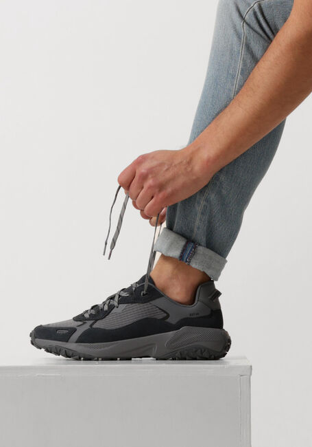 Grijze HUGO Lage sneakers GO1ST - large