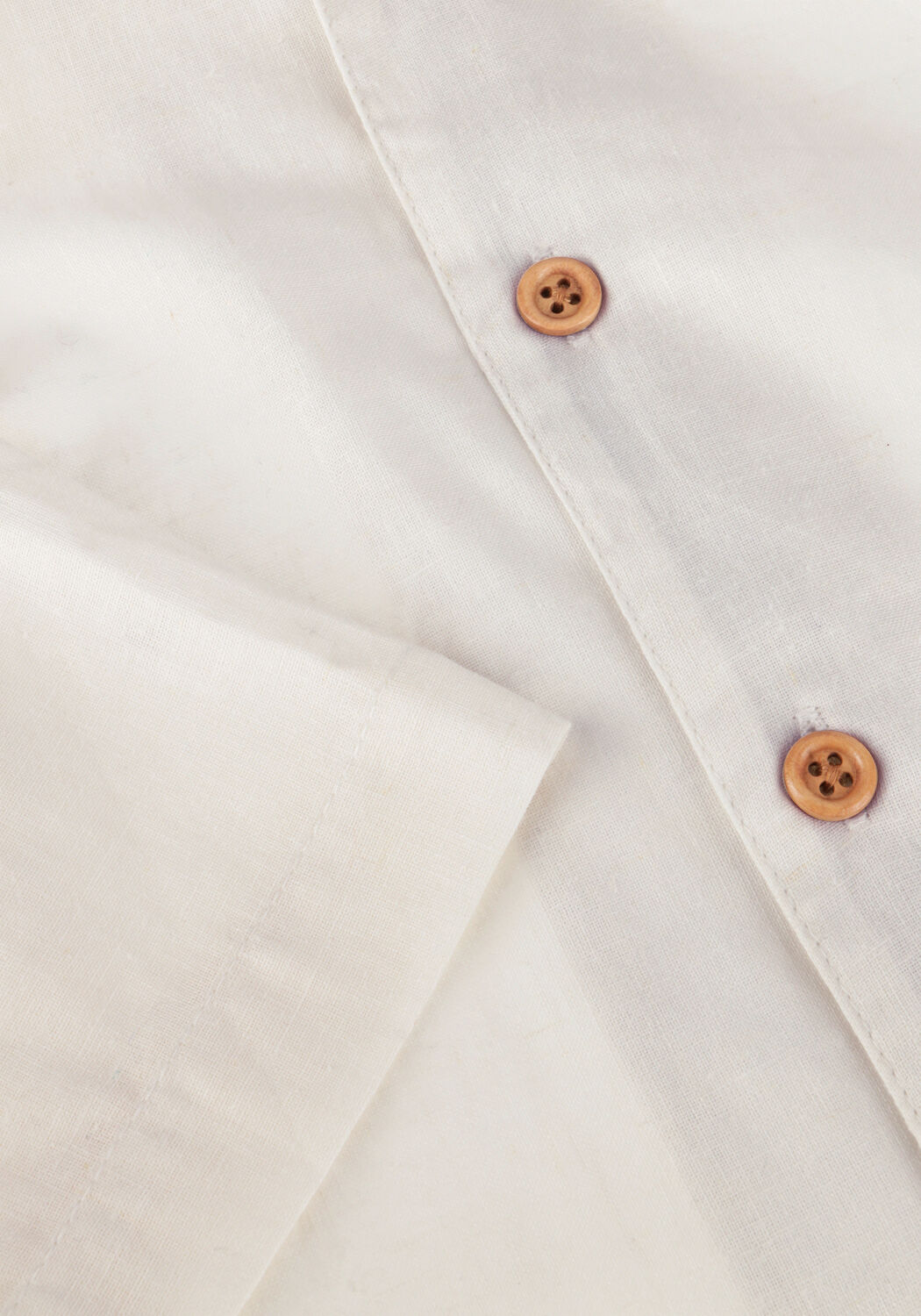 Witte ANERKJENDT Overhemden AKLEO SSS COT/LINEN SHIRT - large