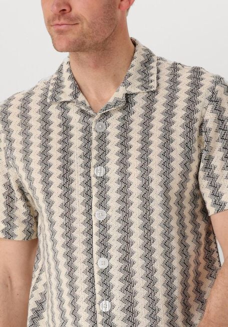 Gebroken wit ANERKJENDT Casual overhemd AKLEON JACQUARD S/S SHIRT - large
