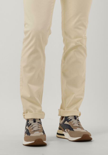 Beige BOSS Lage sneakers KURT RUNN Beige BOSS Lage sneakers KURT RUNN - large