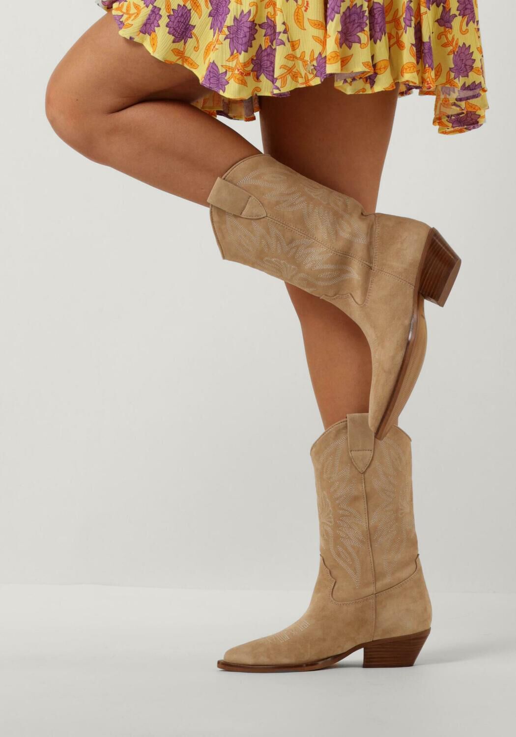Beige ALPE Cowboylaarzen 5001 Omoda