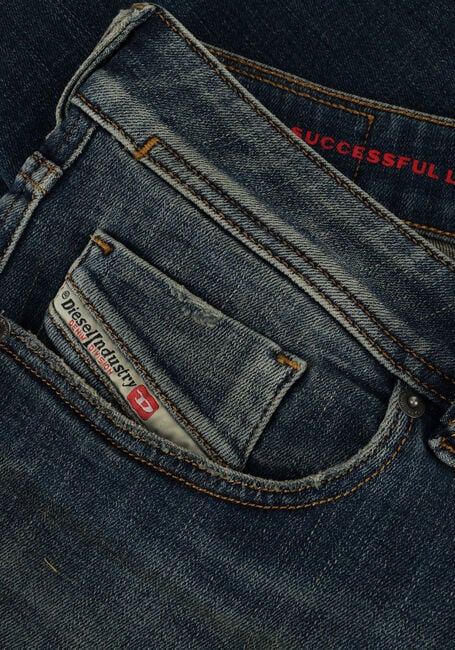 Blauwe DIESEL Slim fit jeans 1979 SLEENKER2 - large