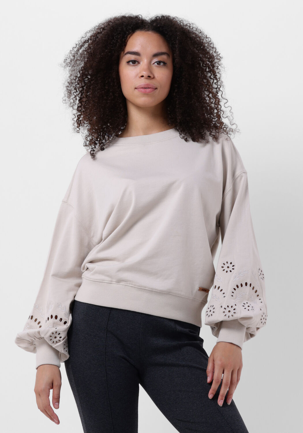Elvira trui shop
