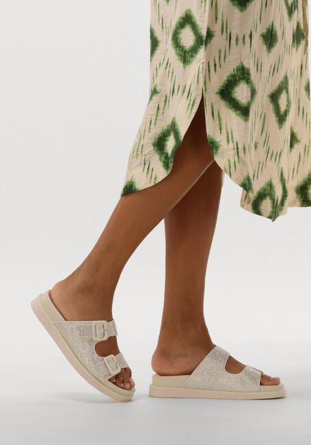 Witte MEXX Slippers NORAIA - large