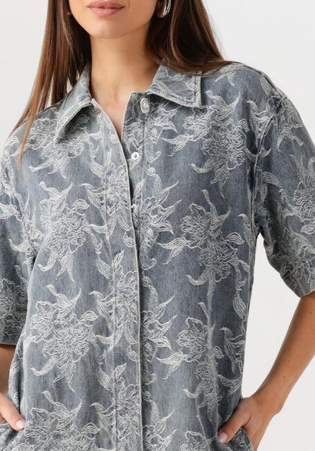 Grijze Y.A.S. Maxi jurk YASFLAMERA SS DENIM SHIRT DRESS - large