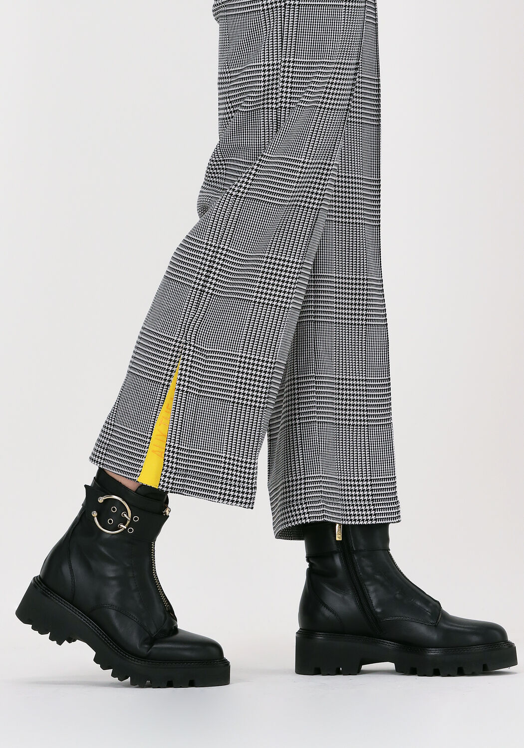 Zwarte NOTRE-V Boots 03-19 - large