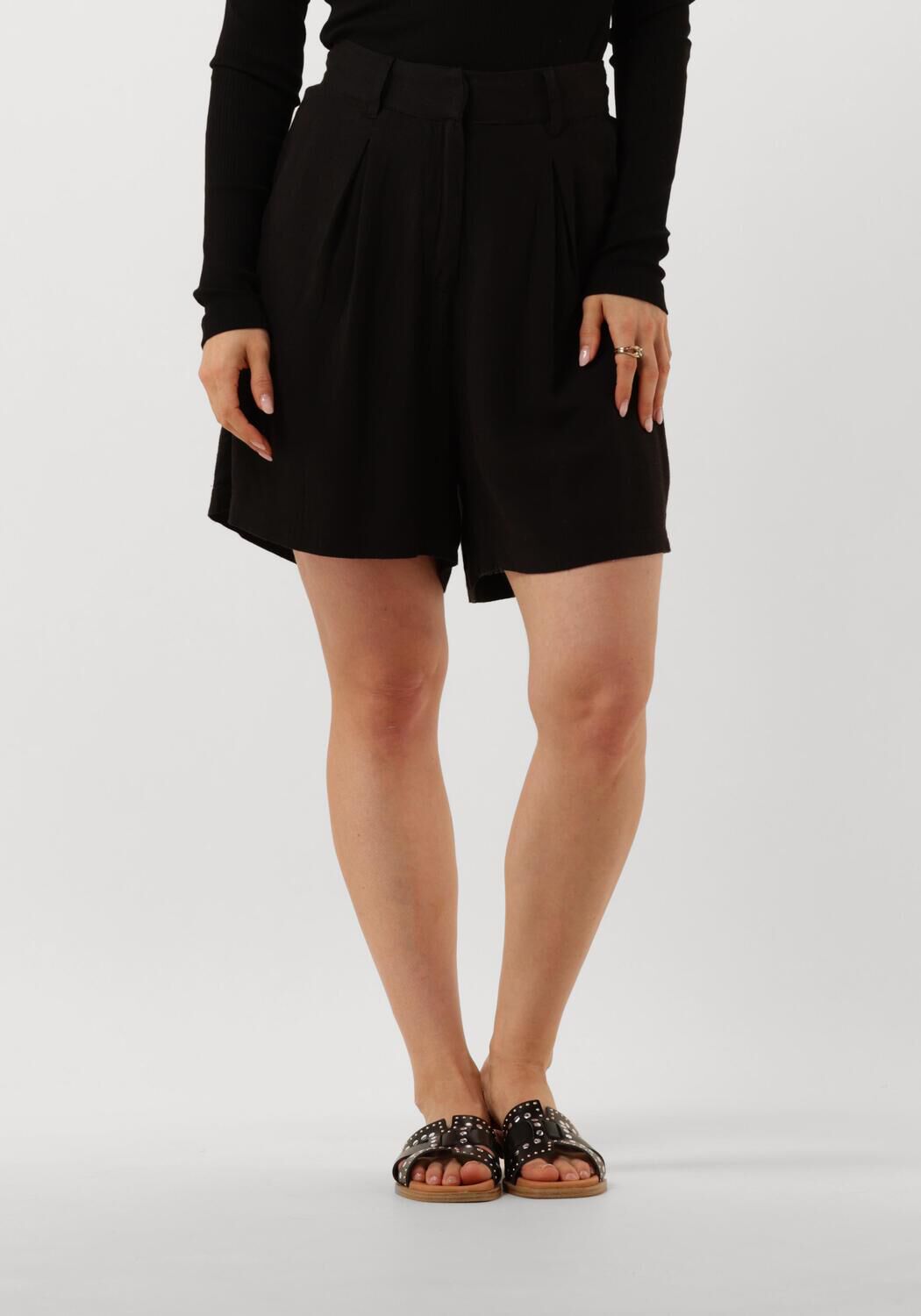 Notre-v Zwarte Shorts Nv-Dudu Stijl Black Dames