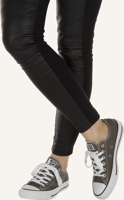 Grijze CONVERSE Lage sneakers CHUCK TAYLOR ALL STAR OX DAMES Grijze CONVERSE Lage sneakers CHUCK TAYLOR ALL STAR OX DAMES - large
