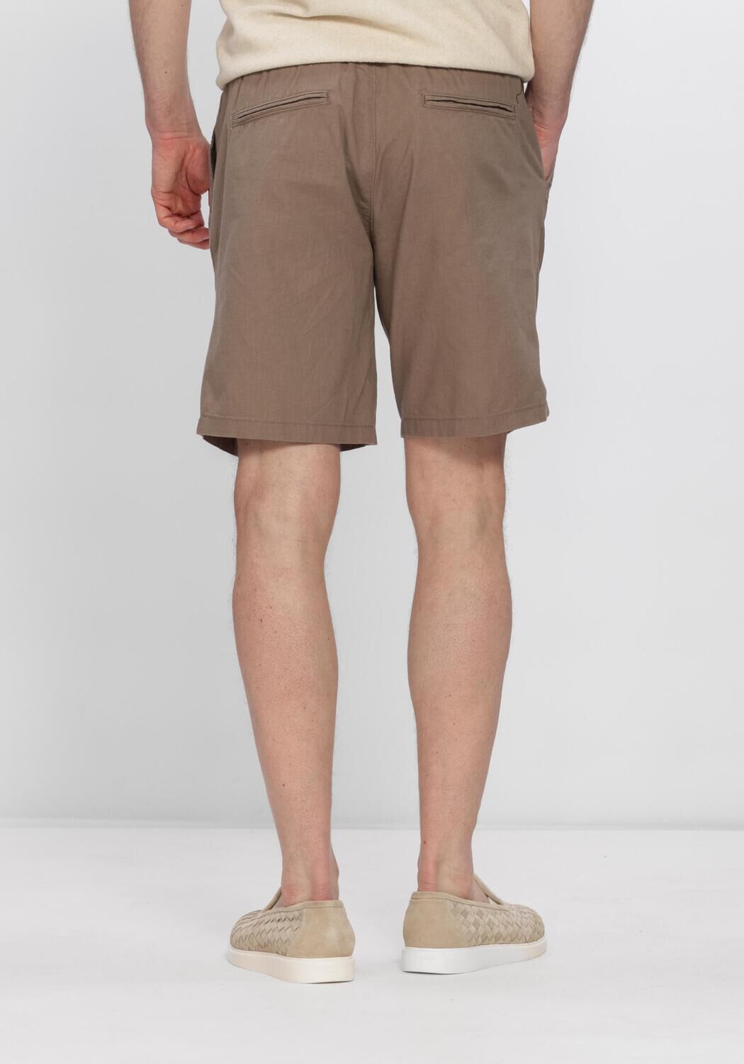 Taupe MATINIQUE Korte broek MABARTON SHORT - large