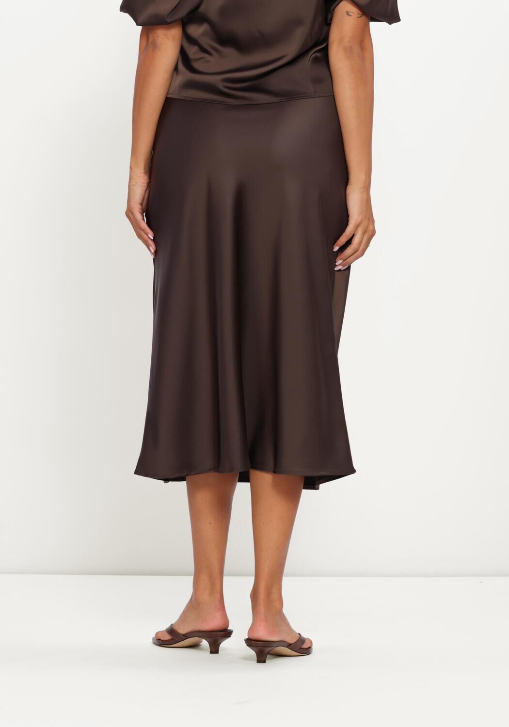 Bruine Y.A.S. Midirok YASPELLA HW MIDI SKIRT - large