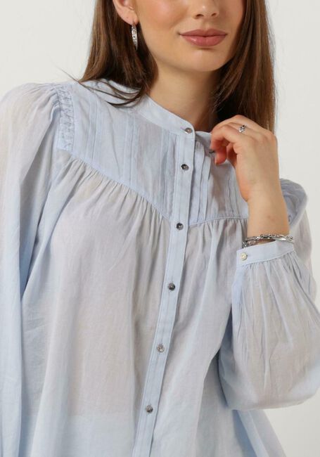 Lichtblauwe SCOTCH & SODA Blouses SHIRT WITH PIN TUCK YOKE AND GATHERING - large