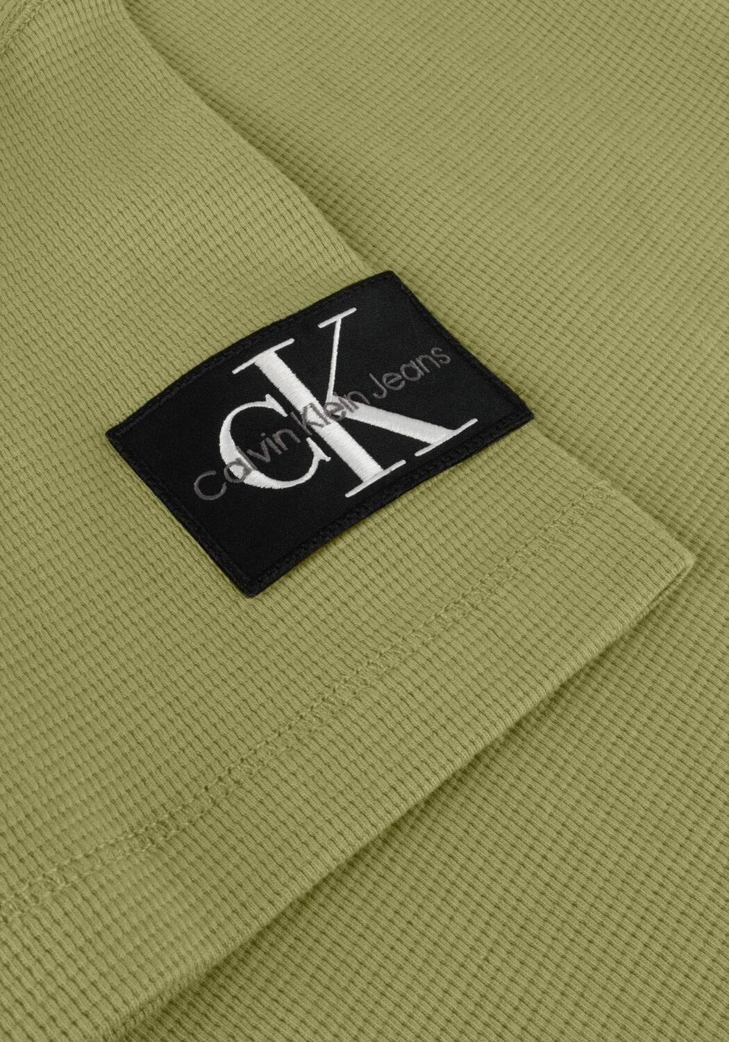 Groene CALVIN KLEIN T-shirt BADGE WAFFLE TEE - large