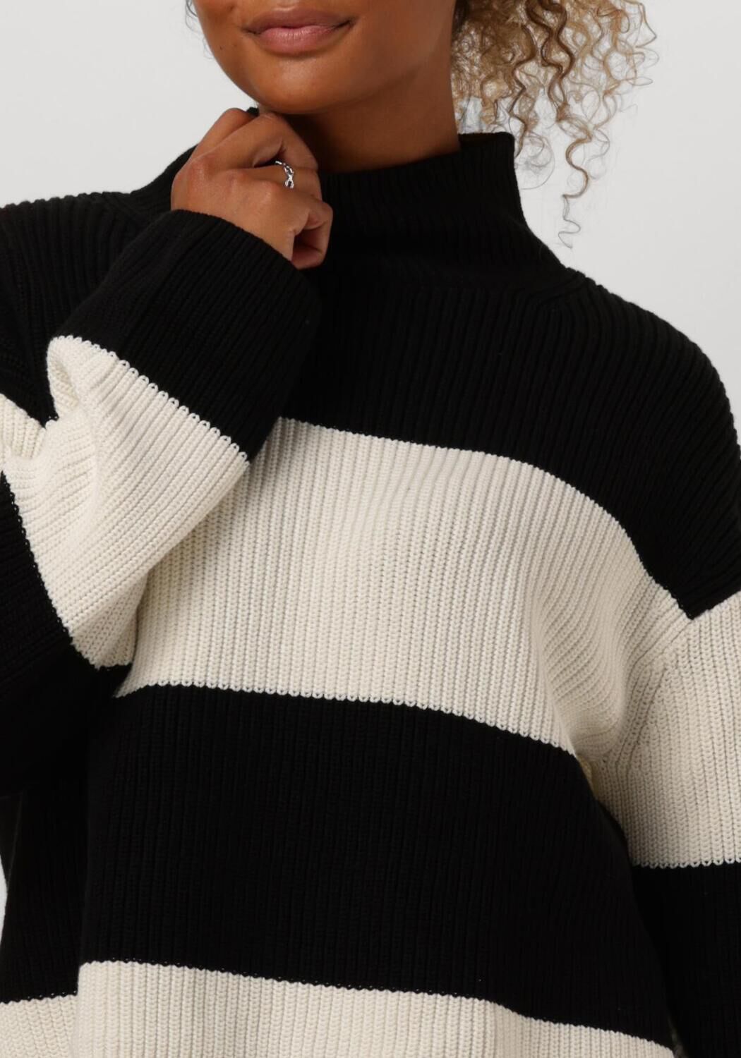 CALVIN KLEIN Dames Truien & Vesten Chunky Loose High Neck Sweater Wit