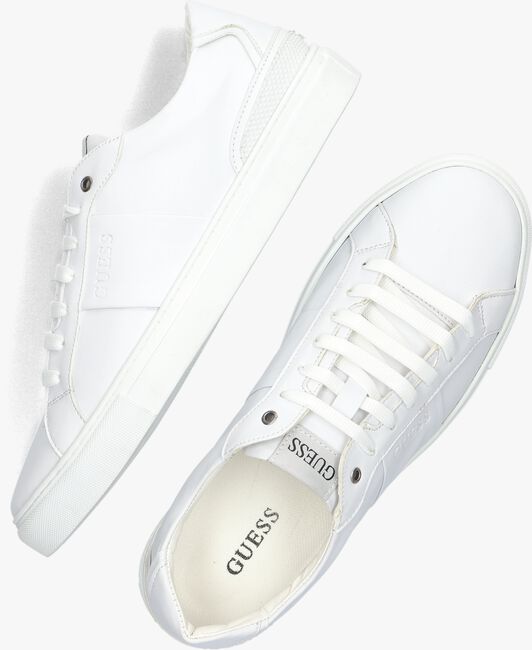 Witte GUESS Lage sneakers TODI LOW - large