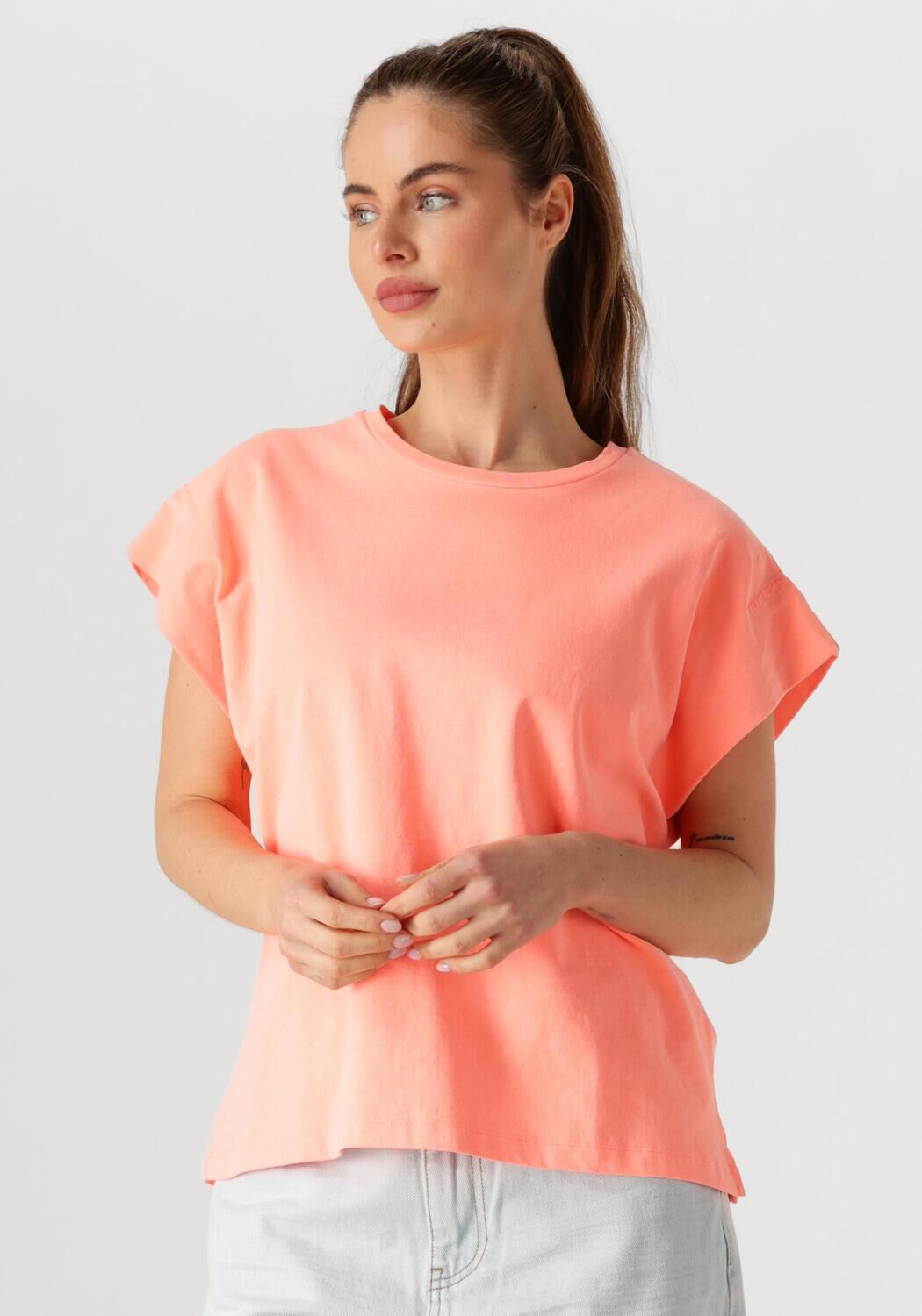 CIRCLE OF TRUST Dames Tops & T-shirts Isla Tee Roze