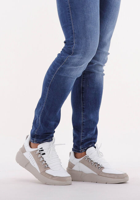 Witte NUBIKK Lage sneakers ROQUE ROMAN MEN - large
