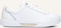 Witte TOMMY HILFIGER Lage sneakers CHIC COURT SNEAKER - medium