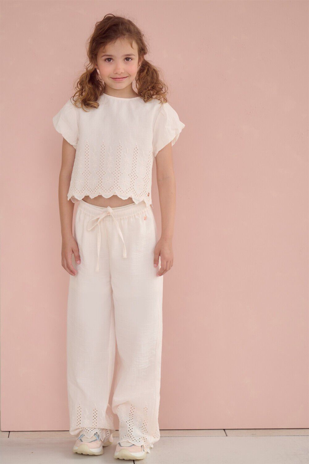 Lichtroze NONO Lange broeken SUNET PANTS WITH EMBROIDERED BORDERS - large