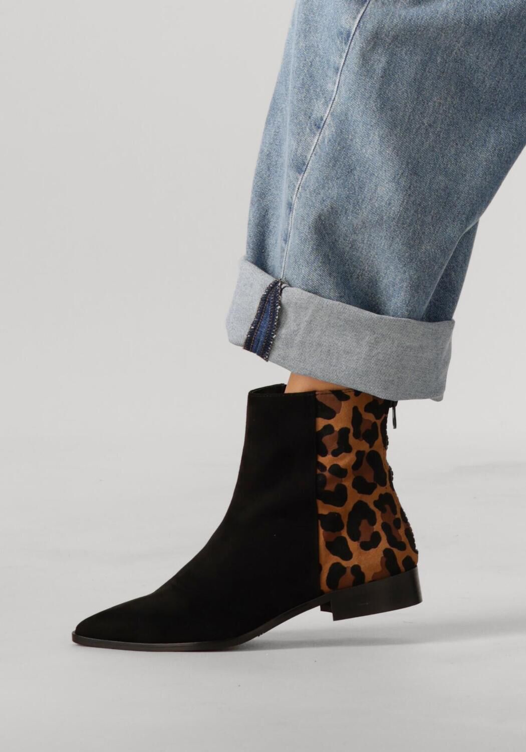 STEFANO LAURAN 22103 - large