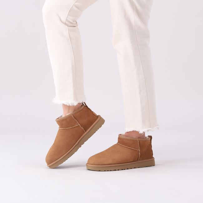 Camel UGG Vachtlaarzen W CLASSIC ULTRA MINI Camel UGG Vachtlaarzen W CLASSIC ULTRA MINI - large