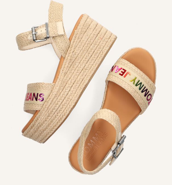 Beige TOMMY HILFIGER Sandalen RAINBOW BRANDING FLATFORM SAND Beige TOMMY HILFIGER Sandalen RAINBOW BRANDING FLATFORM SAND - large