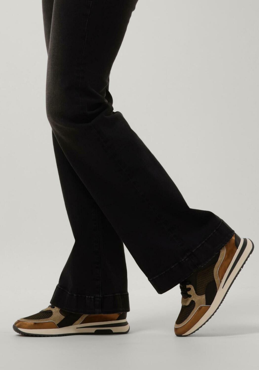 Bronzen VIA VAI Lage sneakers NORA SOOTH - large