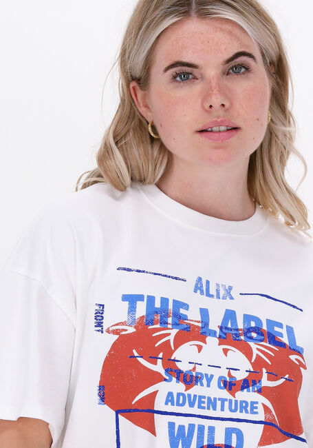 Witte ALIX THE LABEL T-shirt KNITTED PASTEL PANTER T-SHIRT - large