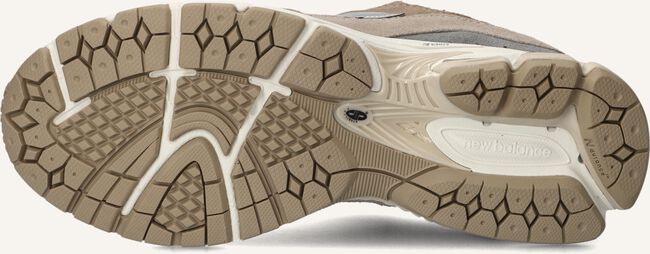 Bruine NEW BALANCE Lage sneakers M2002R M Bruine NEW BALANCE Lage sneakers M2002R M - large