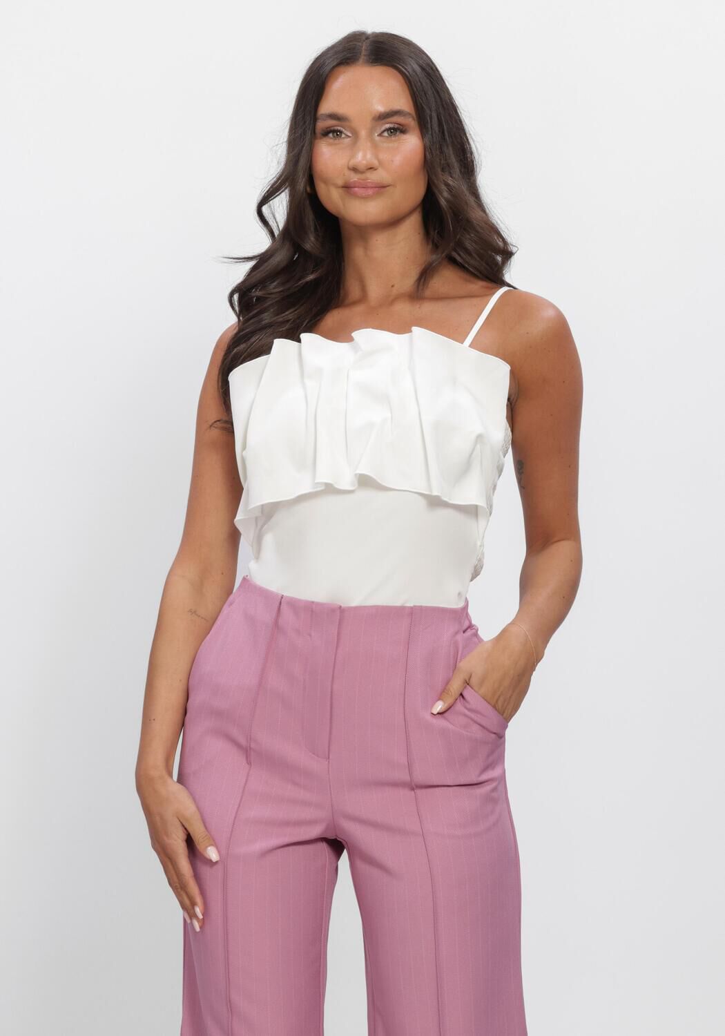 Witte SELECTED WOMEN Top SLFVINELLE PLEATED BANDEAU TOP - large