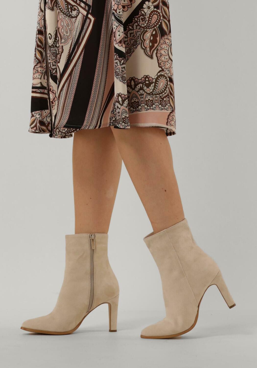 Beige NOTRE-V Enkellaarsjes 27436 - large