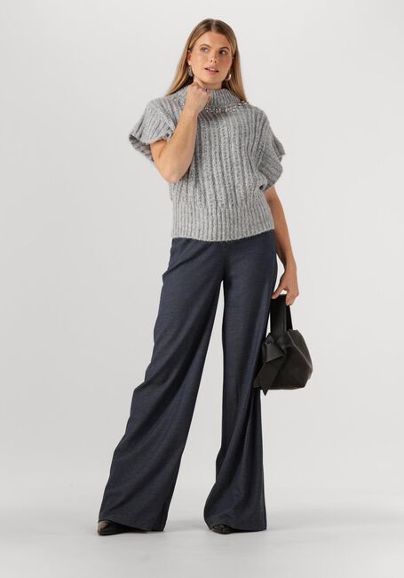 EST'SEVEN FERREIRA JOSIAH - large