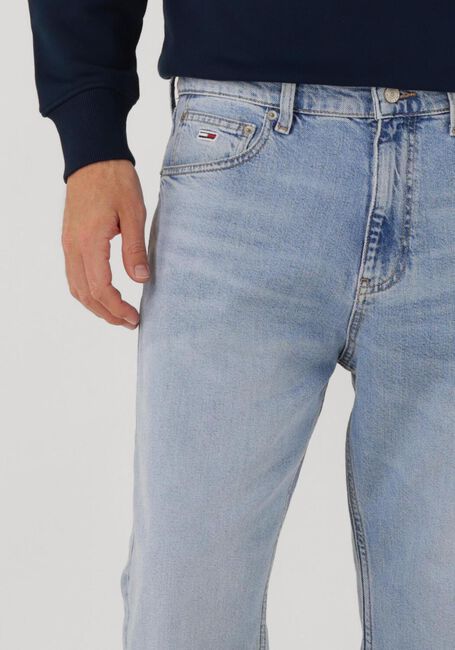 Lichtblauwe TOMMY JEANS Straight leg jeans OTIS REGULAR BI0112 - large