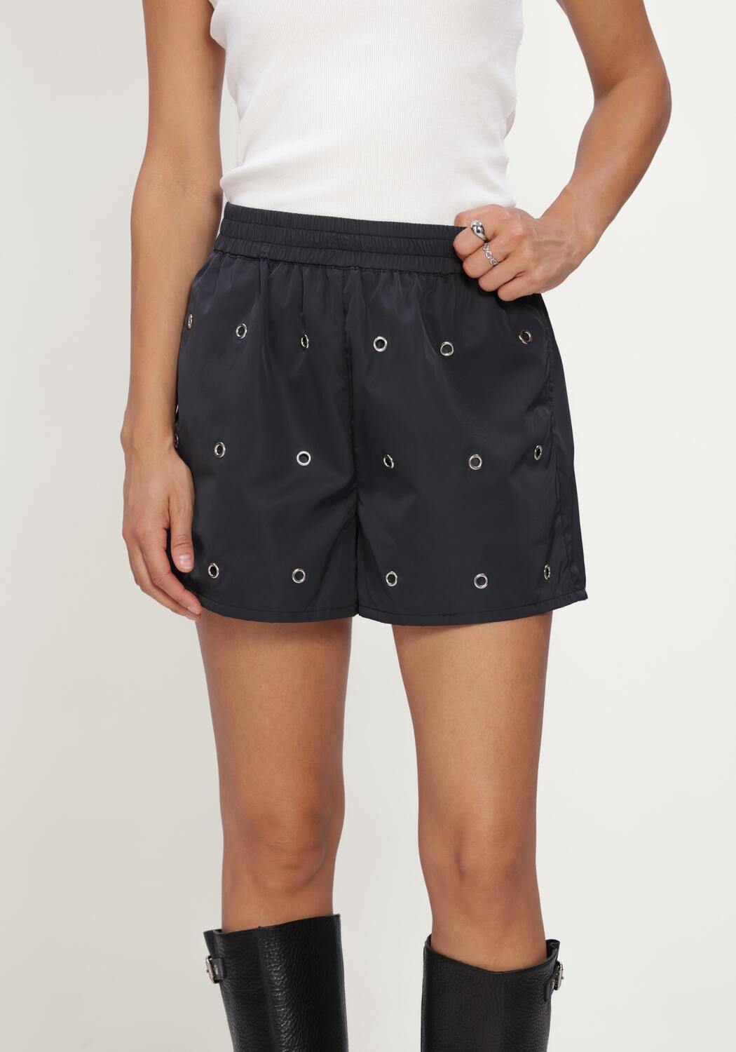 Donkerblauwe ALIX THE LABEL Korte broek LADIES WOVEN EYELET SHORTS - large