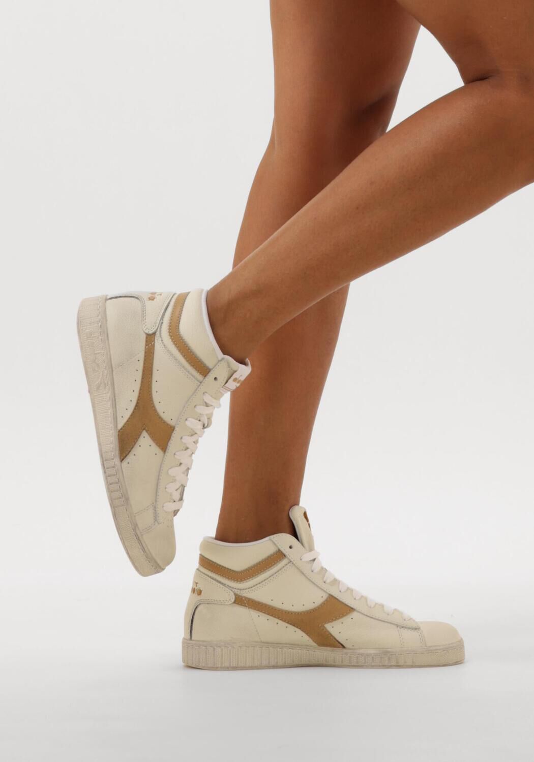 Witte DIADORA Hoge sneakers GAME L HIGH WN - large
