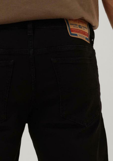 Zwarte DIESEL Jeans SLIM-SHORT - large