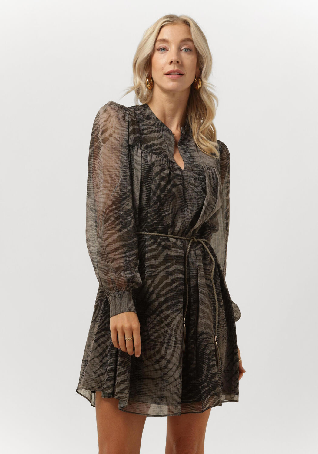 GUESS Jurken Sale Tot 70 korting in de outlet Omoda