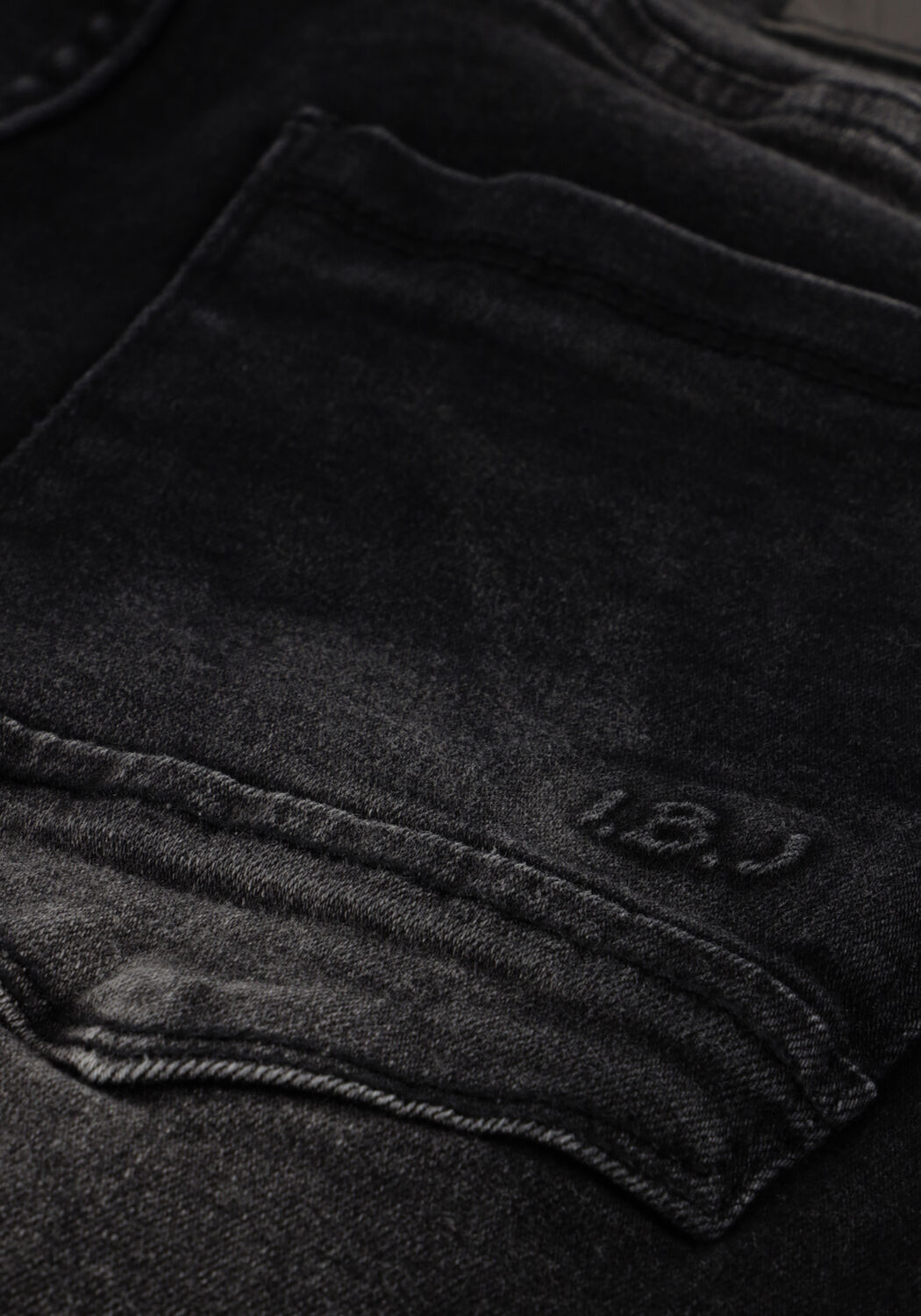 Zwarte INDIAN BLUE JEANS Korte broek BLACK ANDY SHORT - large