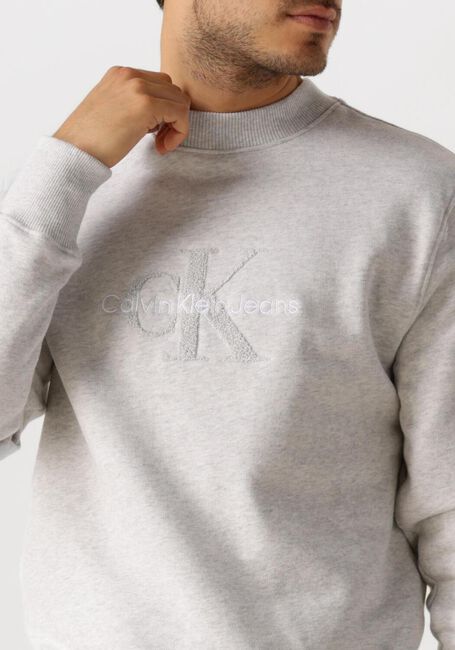 Grijze CALVIN KLEIN Trui CHENILLE MONOLOGO CREW NECK - large