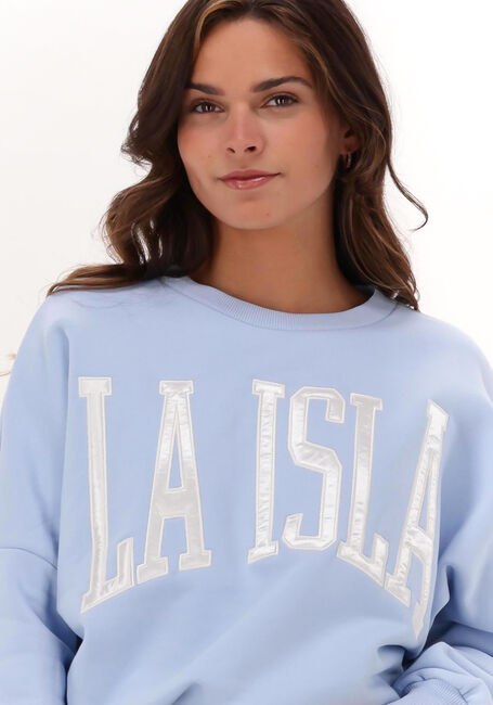 Lichtblauwe COLOURFUL REBEL Sweater LA ISLA PATCH DROPPED SHOULDER SWEAT - large
